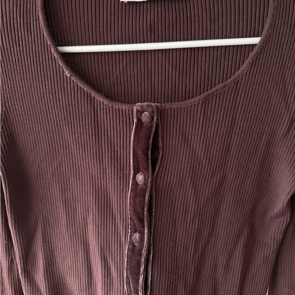 Zara Ribbed Button-Front Crop Top in Brown